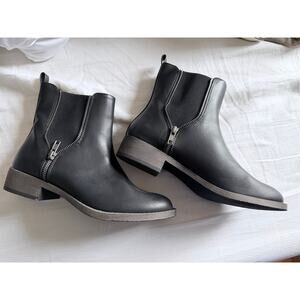 Rocket Dog Black Ankle Boots - Women's Size 8M NWOT